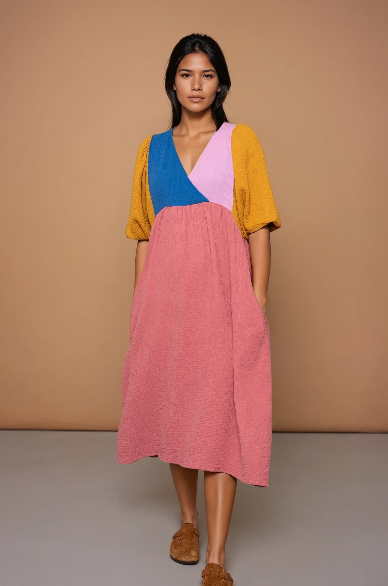 YYULI – Maxi-Kleid Colour Blocking