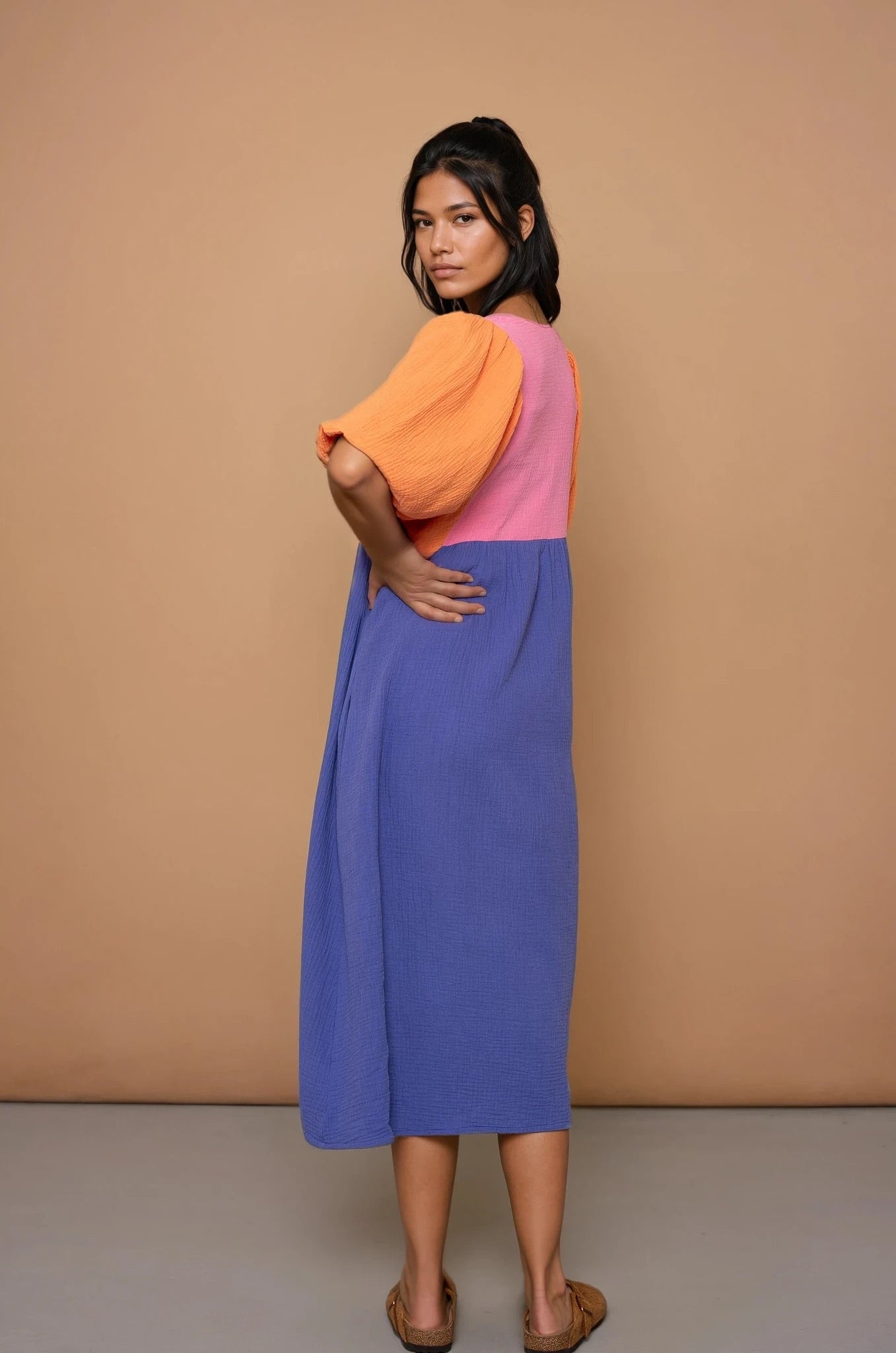 YYULI – Maxi-Kleid Colour Blocking