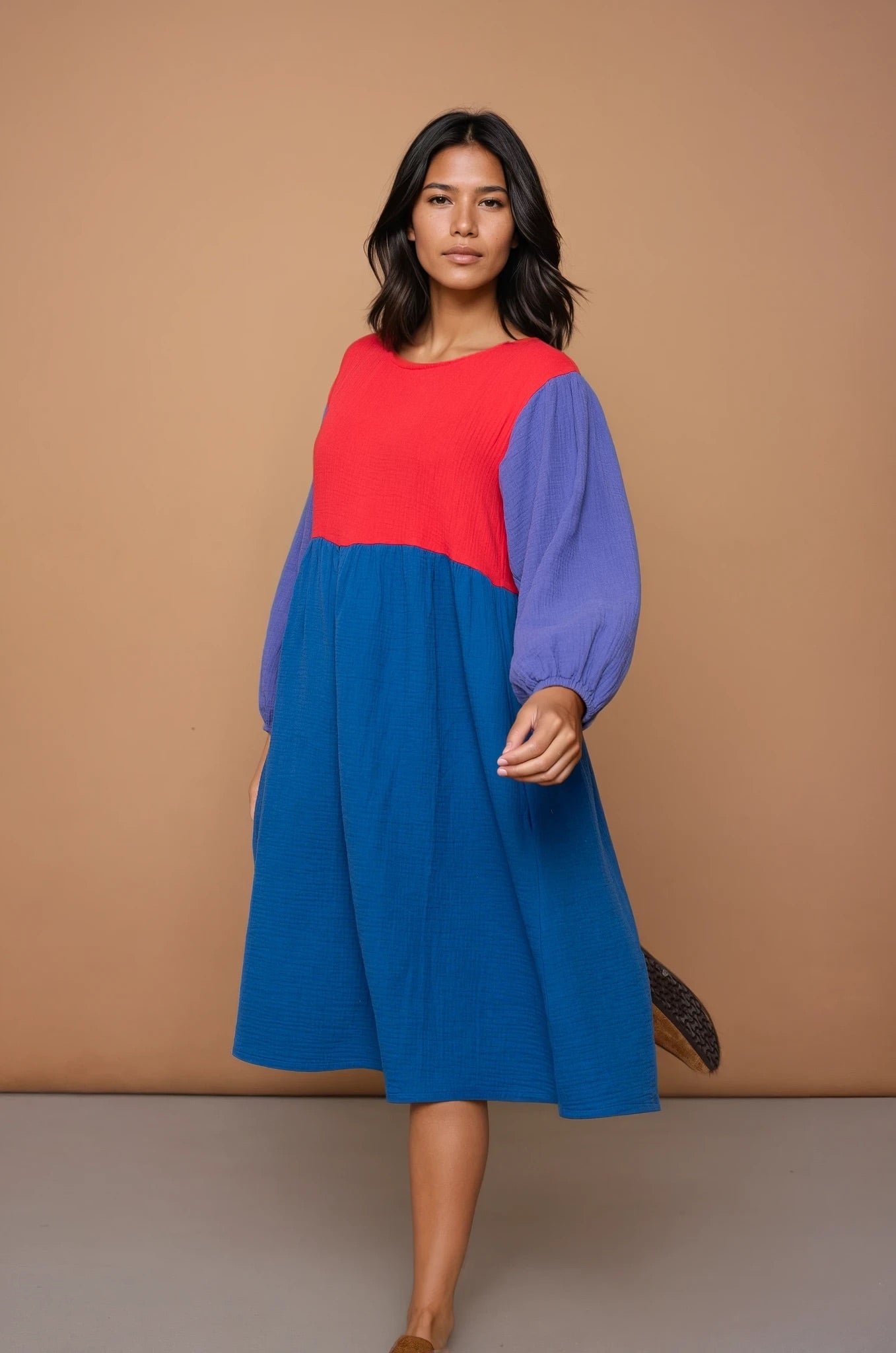 PRE-ORDER – YYULI – Midi-Kleid Colour Blocking