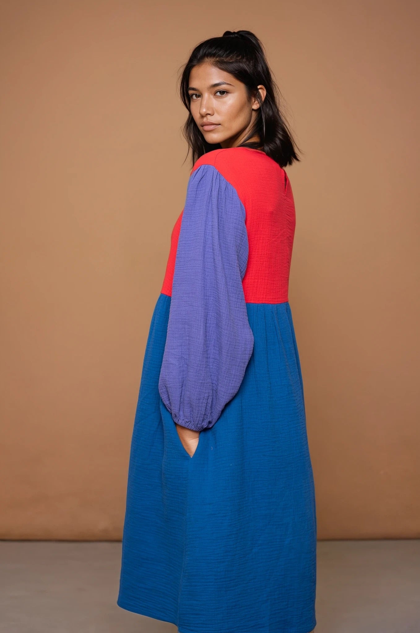 YYULI – Midi-Kleid Colour Blocking