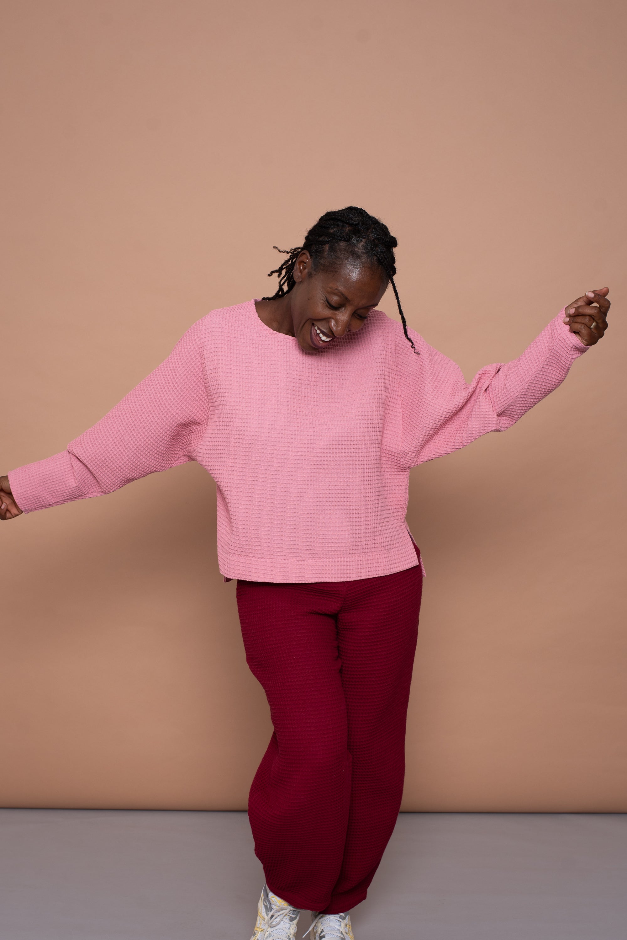 YYULI – Oversized Sweatshirt Light Pink