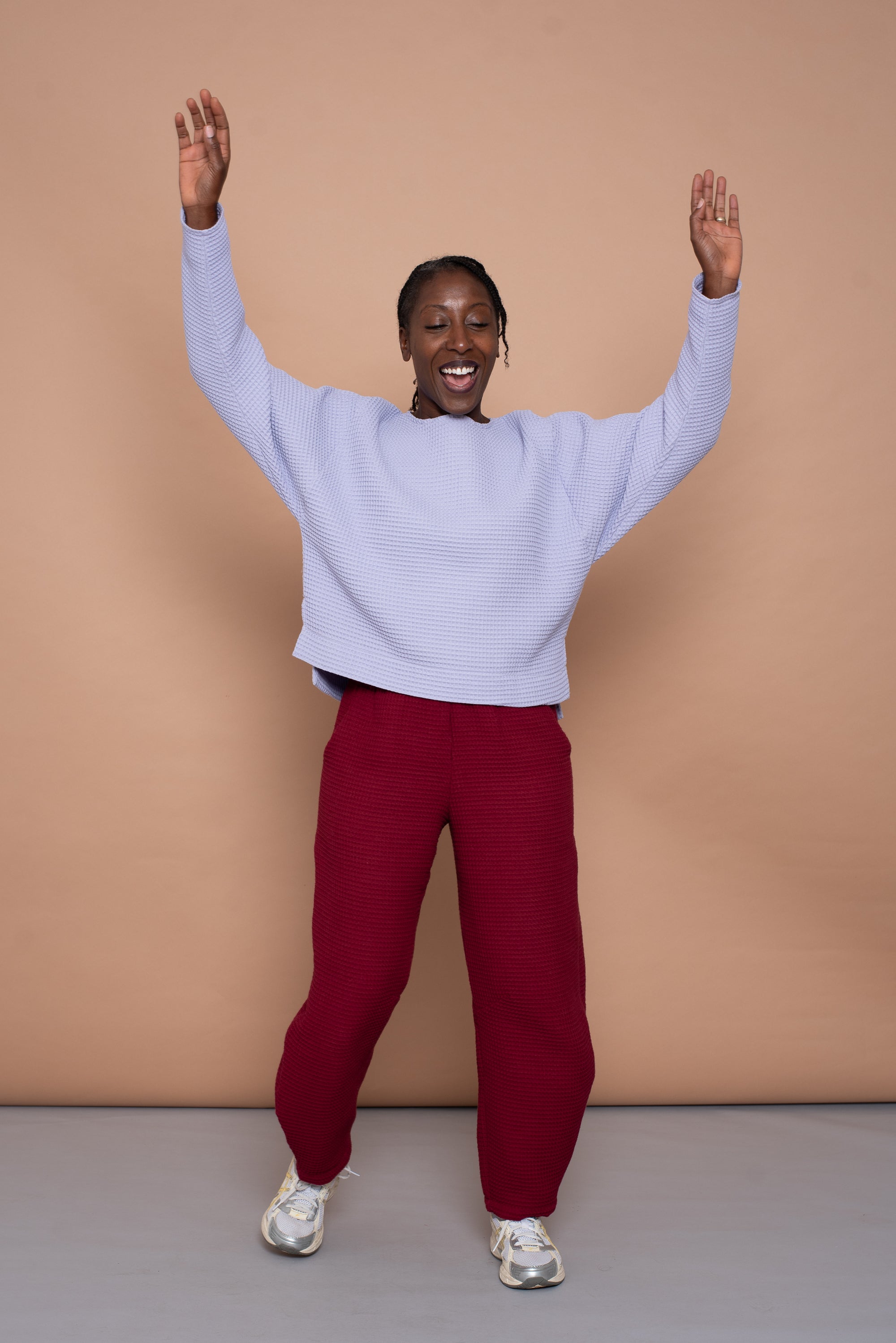 YYULI – Barrel Pant Bordeaux