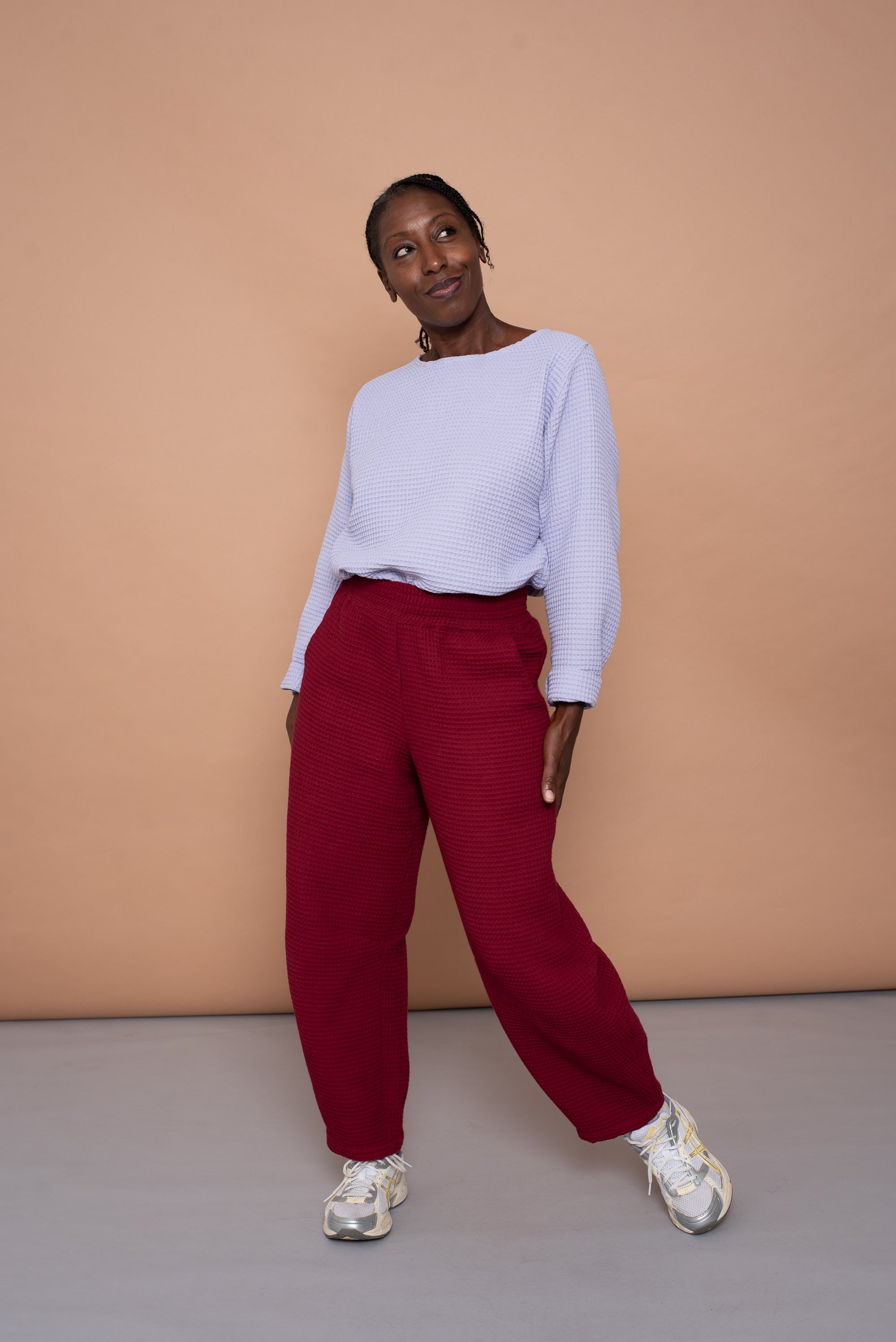 YYULI – Barrel Pant Bordeaux