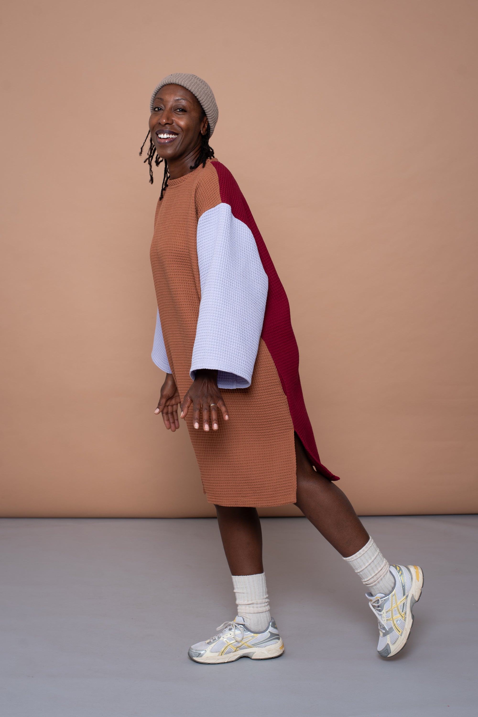 YYULI – Oversized Kleid Colour Blocking