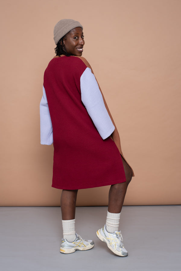YYULI – Oversized Kleid Colour Blocking