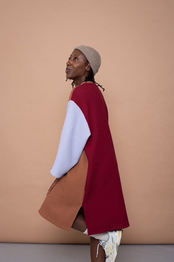 YYULI – Oversized Kleid Colour Blocking