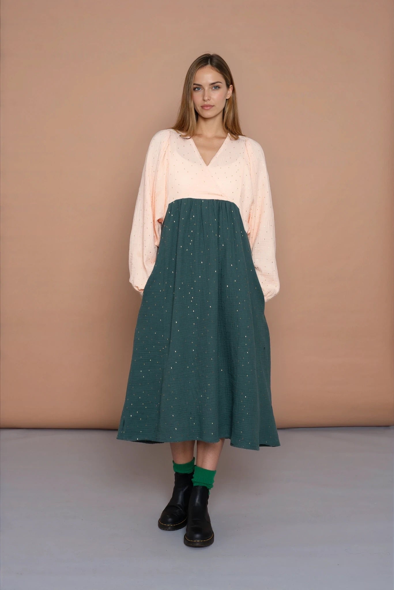 YYULI – Maxi-Kleid ‚Gold Standard‘