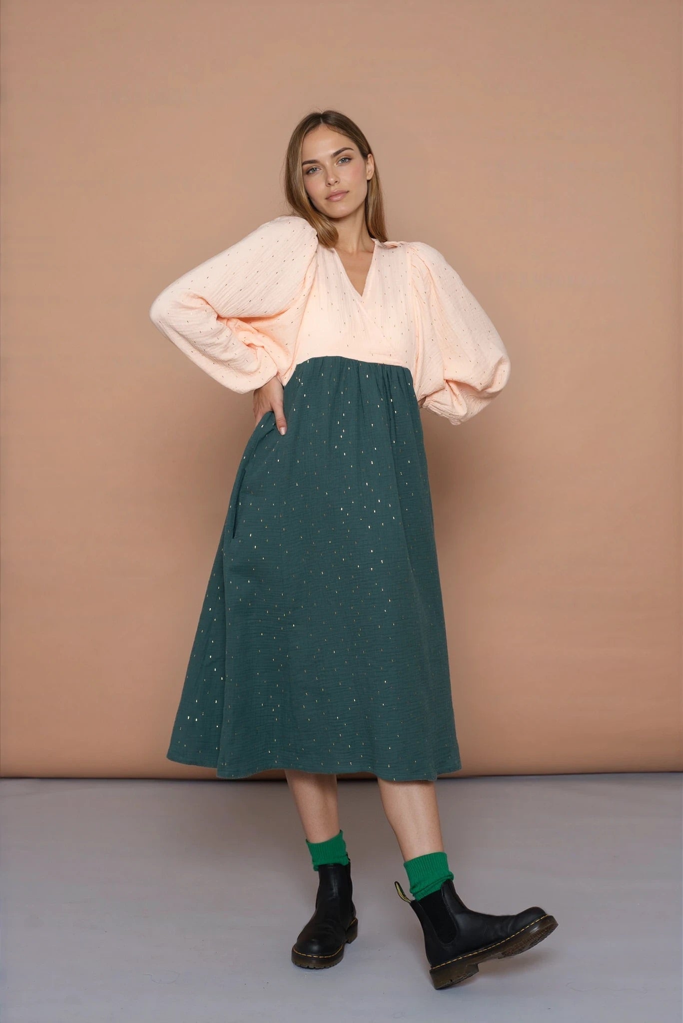 YYULI – Maxi-Kleid ‚Gold Standard‘